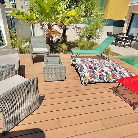 Modern With Jacuzzi Garden Saint-raphael 别墅 *